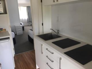 Fairway Motel & Apartments - Wanaka - 6