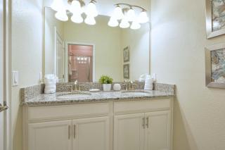 Lakefront Retreat W-Pvt Splashpool-1617St - Kissimmee - 3