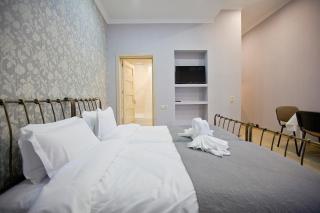 Metekhi Corner Apartments - Tbilisi - 2