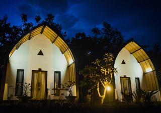 Sebrang Hills Bungalow - 2