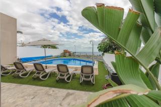Villa Isabella, Luxury Villa with Heated Pool Ocean View in Adeje, Tenerife - Adeje - 2