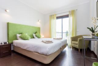 Lagos Marina apartment with pool & gym - Lagos - 3