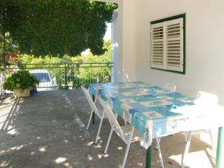 Apartment Dijo I - Primošten - 8