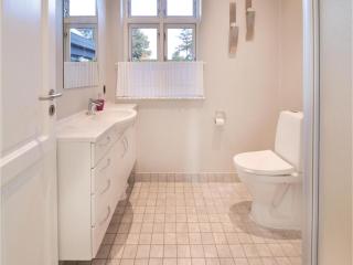 Two-Bedroom Holiday Home In Nysted - Nysted - 5