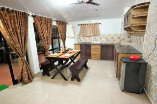 Sea View Apartments - Cochin - 3