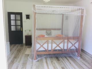Villa Kandy with Private Pool - 3