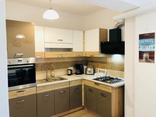 Eme Apartments - Brasov - 8