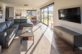Retreat for all seasons - Wanaka - 8