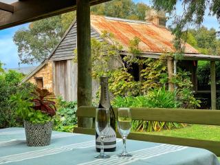 Cherry Plum Cottages - Port Fairy - 4