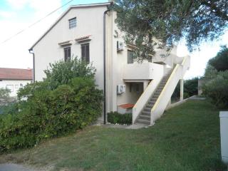 Apartments with parking space Supetarska Draga - Donja, Rab - 15423 - Rab - 7
