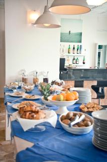 Marina Beach Suite Hotel - 1