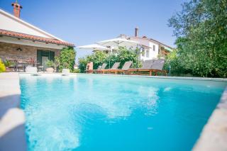 Comfortable Villa Marinela with Pool and Garden - Tar - 7
