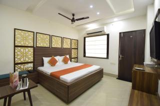 Hotel Atlantic- 500 M from Alwar Bus Stand - 7