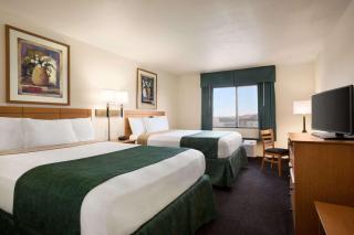 Travelodge by Wyndham Pecos - Pecos - 5