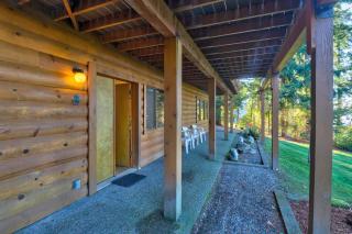 Octopus Den - Coupeville - 4