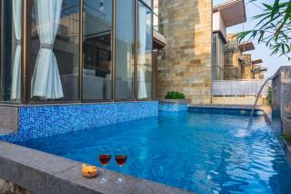 SaffronStays Aspen, Lonavala - luxury pool villa with games and TV room near Bhushi Dam - Lonavala - 7