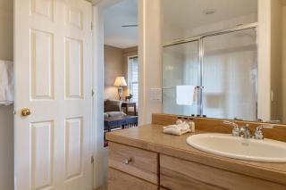 Saddle Ridge Townhome | Unit J1 - Big Sky - 2