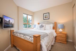 R & R Retreat Luxury Condo - Whistler - 3