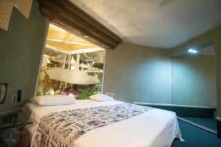 New York Hotel/Motel - 7