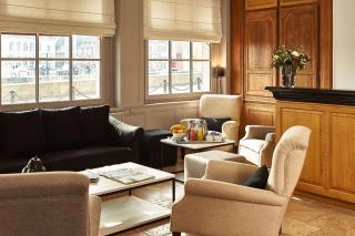 Best Western Le Cheval Blanc -Vue sur le port-plein centre ville - Honfleur - 5