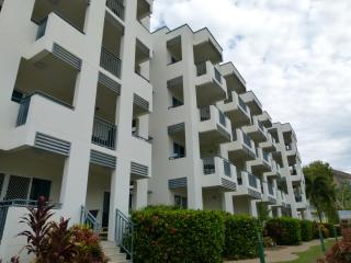 Madison Ocean Breeze Apartments - Townsville - 3