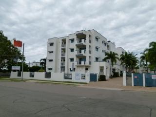 Madison Ocean Breeze Apartments - Townsville - 4