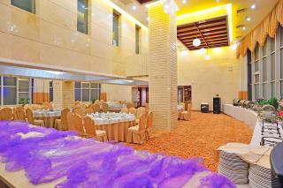 Uiles Hotel - 1