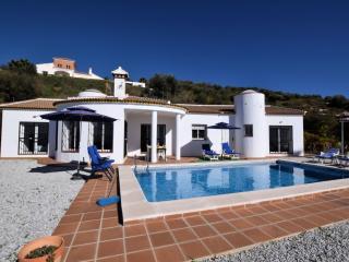 Villa in Arenas with Sea Views and Private Pool - Arenas - 9