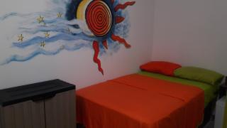 San Andrés Vive Paradise Habitaciones con baño privado a 80mts de la playa principal - San Andrés - 1