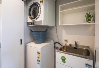 Central Park Apartments - Cromwell - 2
