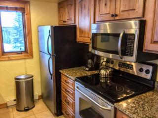 Cozy East Vail 2 Bedroom Condo #1601 w/ Fireplace. - 5