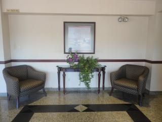 SureStay Hotel by Best Western North Vancouver Capilano - 4