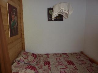 Combe BLANCHE 1202 - 3
