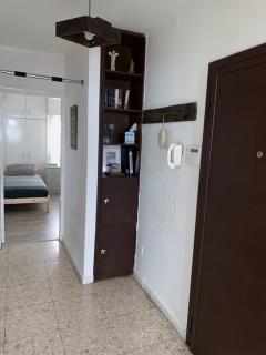 Glabur Stays - The Cozy 2 BDR - Nicosia City, Free Parking & Wifi, Welcomes You!!! - Nikosia - 2