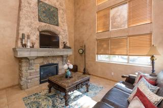 Luxury Townhouse in Wolf Creek - 2
