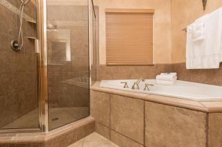 Luxury Townhouse in Wolf Creek - 3