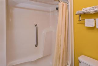 Americas Best Value Inn West Columbia - 9