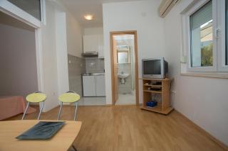Beach Studio Apartment Ivan - Kaštela - 3