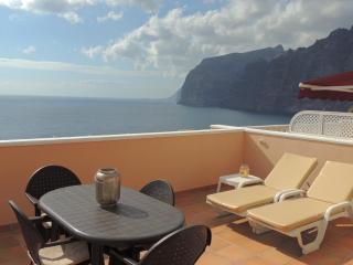 Romantic Retreat with Marine View - Acantilado de los Gigantes - 8