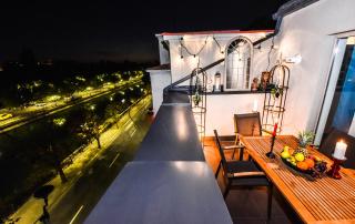 Parliament & River View Apartments - 4