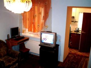 1 ком квартира Соборная-Макарова Wi-Fi, Макдональдс, самый центр Николаева 2 дивана 2 этаж - Mykolajiw - 3