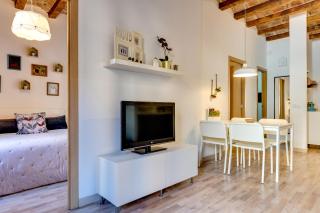 Charming & Convenient Apartment Near Plaza Espanya - 3