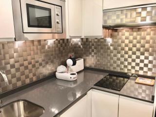 W W W GoyaHospitales es Bajo B - 4