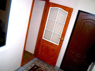 1 КОМ КВАРТИРА 1 ЭТАЖ 3 дивана, WI-FI, центр города, САДОВАЯ-ЧКАЛОВА "СИЛЬПО" и "АТБ" отдельный дом 2 этажа - 2