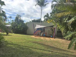 Heated Pool & Tropical Private Open Space - Trinity Beach - 2