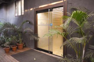 Hotel Mumbai International - Bombay - 1