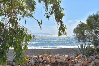 Damma Beachfront Luxury Villa - Kamari - 1