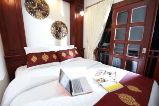 Manorom Boutique Hotel - 8