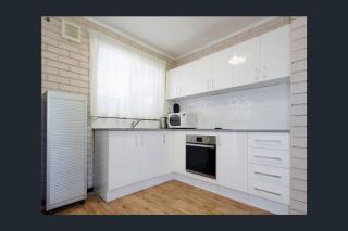 Affordable Apartment close to city and Beaches - 8