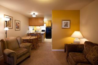 09 Lodge - Hood River - 0
